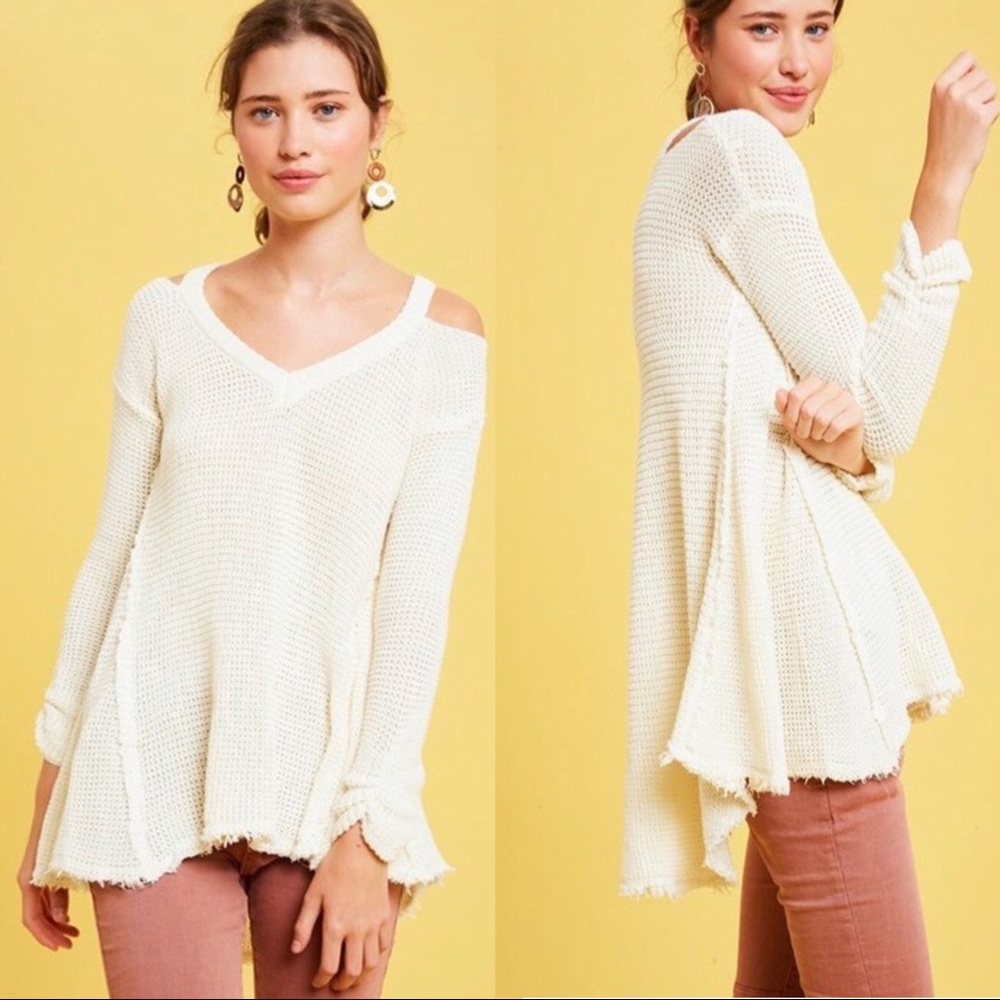 Last one! Heavy knit fringe sweater - Picture 6 of 7